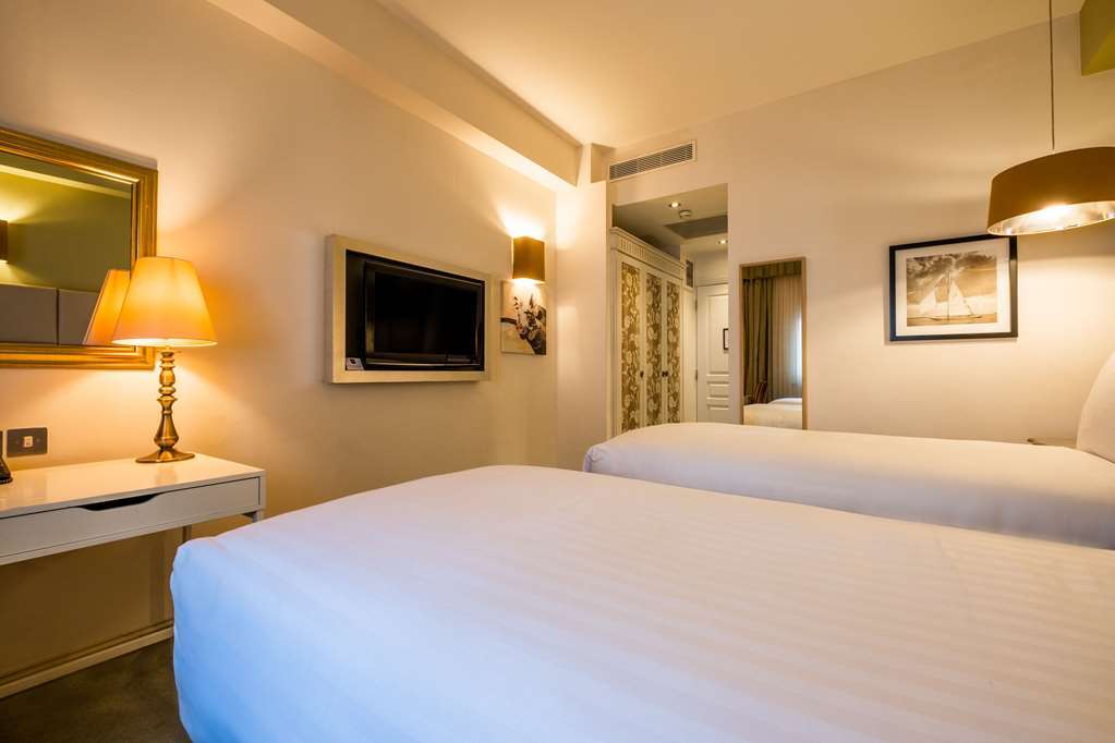 The House Hotel, An Ascend Hotel Collection Member غالواي الغرفة الصورة