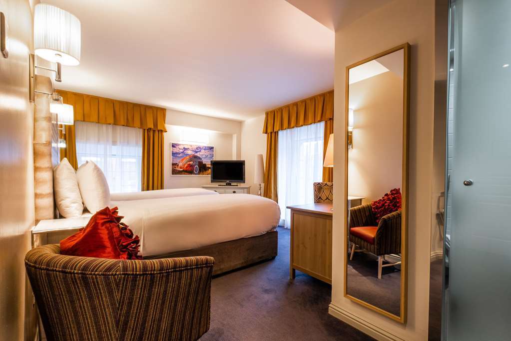 The House Hotel, An Ascend Hotel Collection Member غالواي الغرفة الصورة