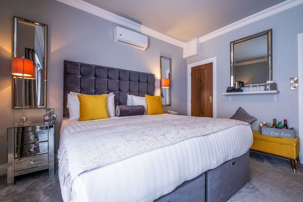 The House Hotel, An Ascend Hotel Collection Member غالواي الغرفة الصورة